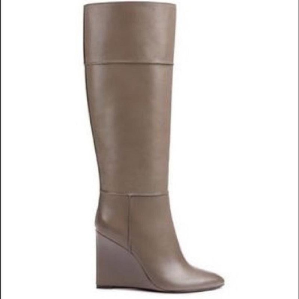 Tory Burch Linnett Porcini Leather Wedge Gray boot
